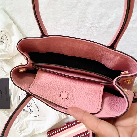 PRADA Mini Shoulder Bag 1BH081 Petalo Leather w/Dust Bag, Guarantee Card - Picture 6 of 12